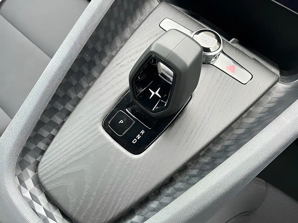 Used 2024 Polestar 2 Standard Range Grey - Interior and Exterior details 14