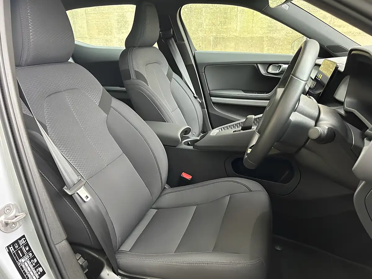 Used 2024 Polestar 2 Standard Range Grey - Interior and Exterior details 8