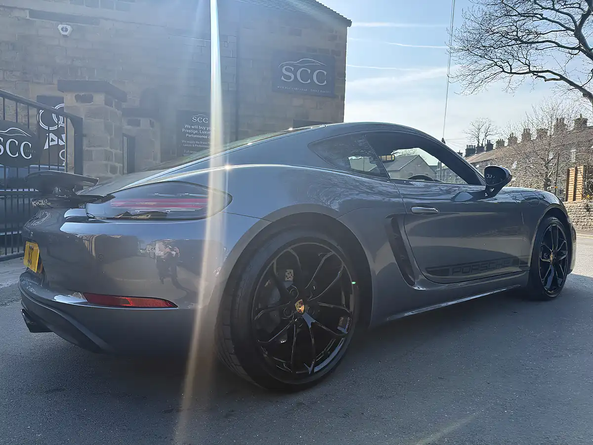 Used 2024 Porsche 718 Cayman Style Edition Vanadium Grey Metallic - Interior and Exterior details 11