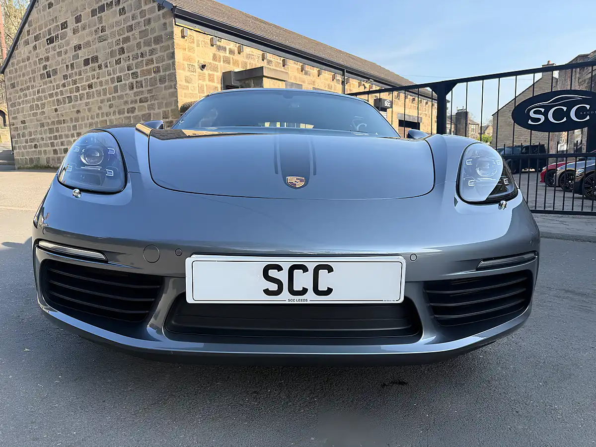 Used 2024 Porsche 718 Cayman Style Edition Vanadium Grey Metallic - Interior and Exterior details 3