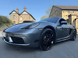 Used 2024 Porsche 718 Cayman Style Edition Vanadium Grey Metallic - Interior and Exterior details 7