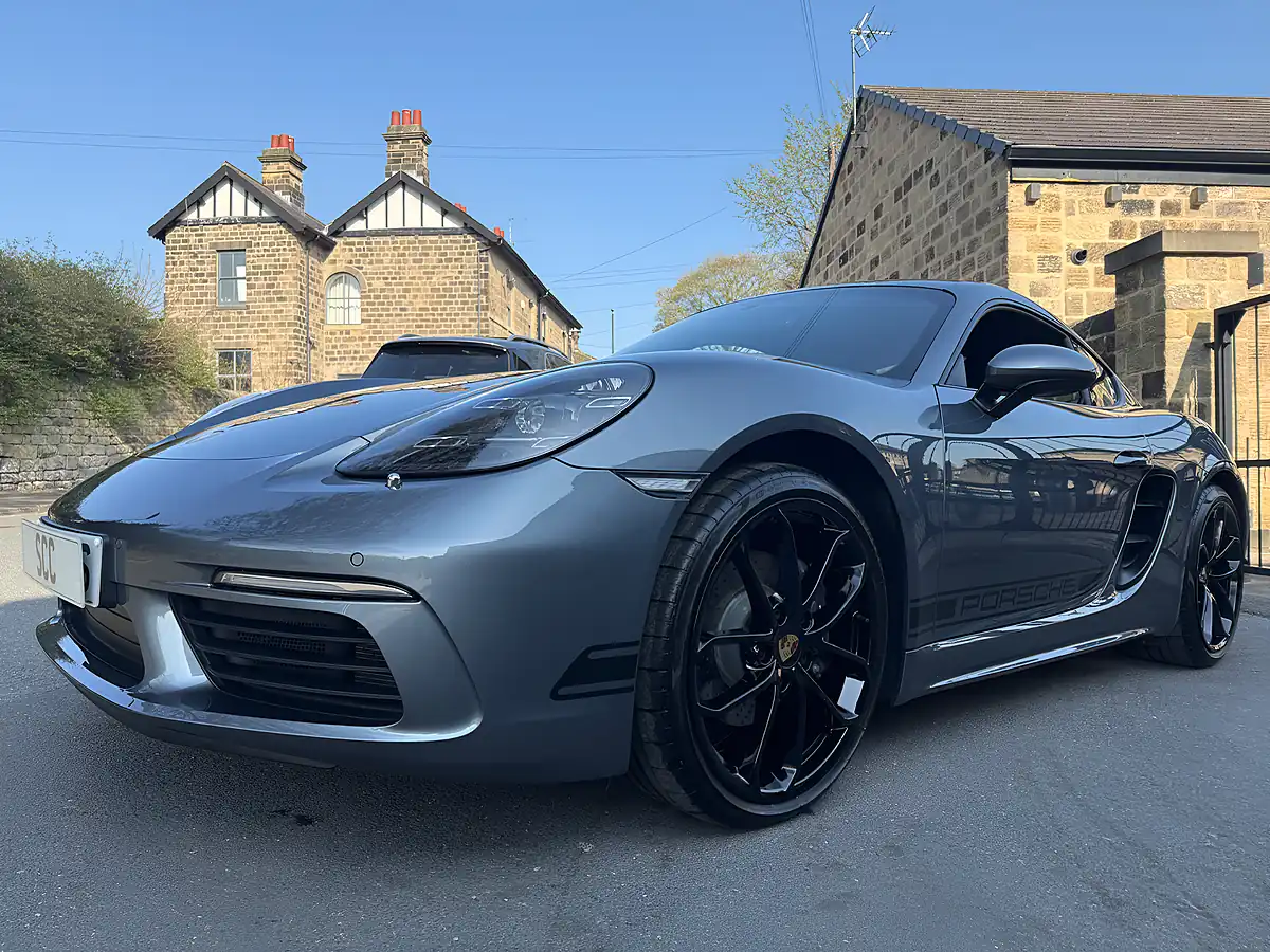 Used 2024 Porsche 718 Cayman Style Edition Vanadium Grey Metallic - Interior and Exterior details 7