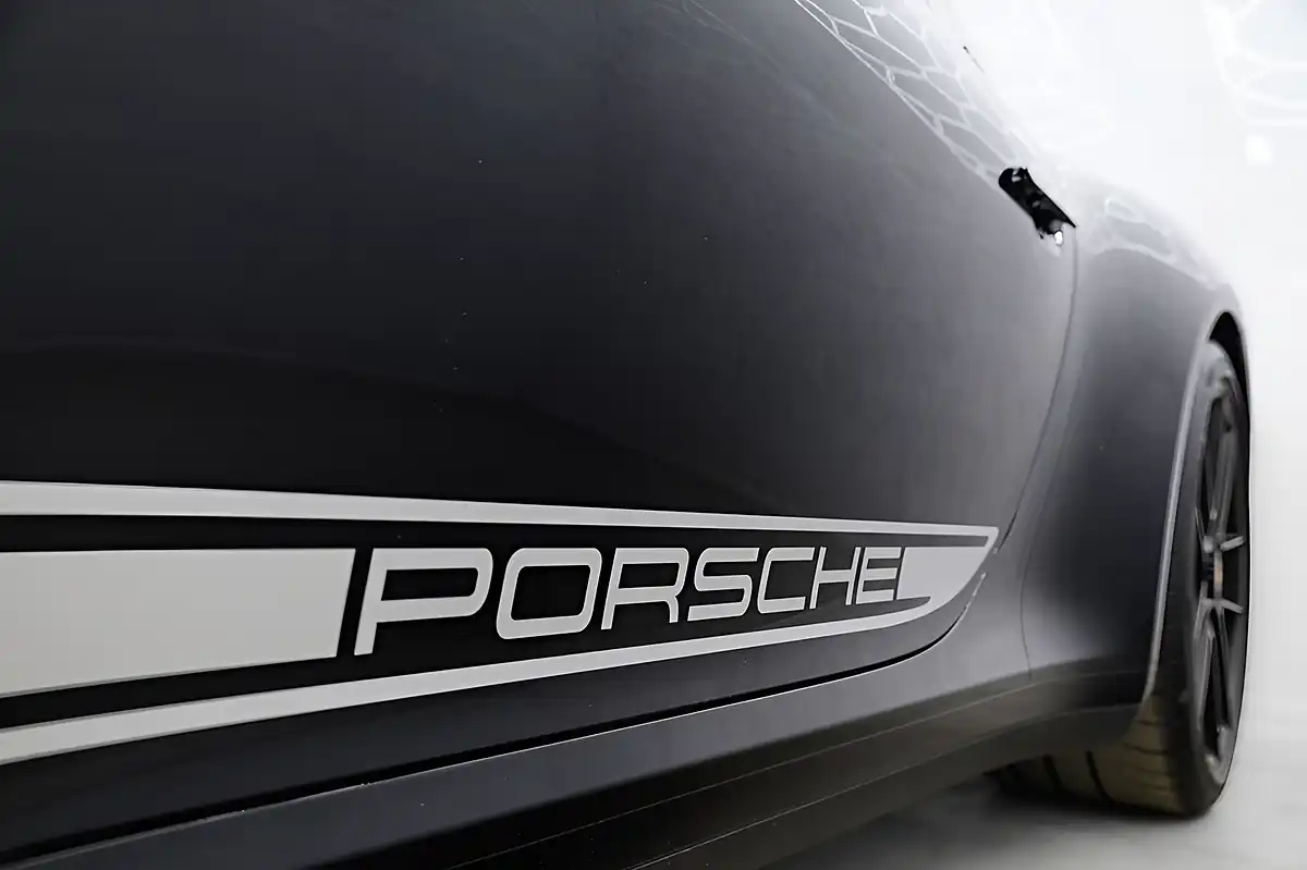 Used 2024 Porsche 911 4 Gts Targa Black - Interior and Exterior details 14
