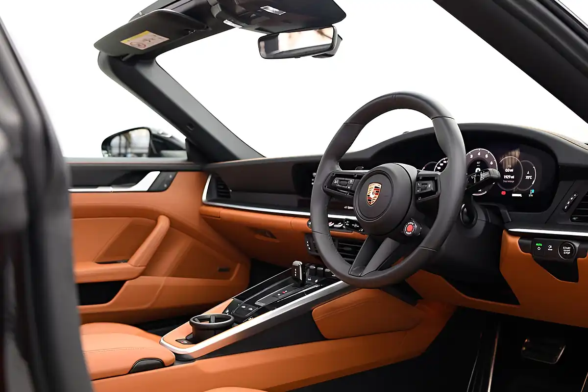 Used 2024 Porsche 911 4 Gts Targa Black - Interior and Exterior details 16