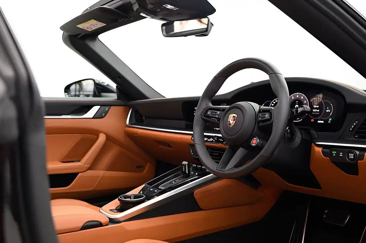 Used 2024 Porsche 911 4 Gts Targa Black - Interior and Exterior details 3