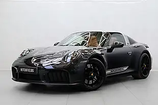Used 2024 Porsche 911 4 Gts Targa Black - Interior and Exterior details 5