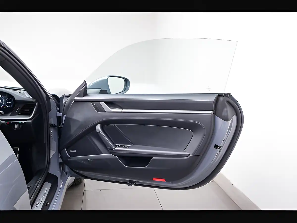 Used 2024 Porsche 911 Carrera S Arctic Grey - Interior and Exterior details 10