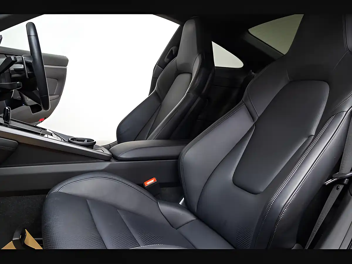 Used 2024 Porsche 911 Carrera S Arctic Grey - Interior and Exterior details 18