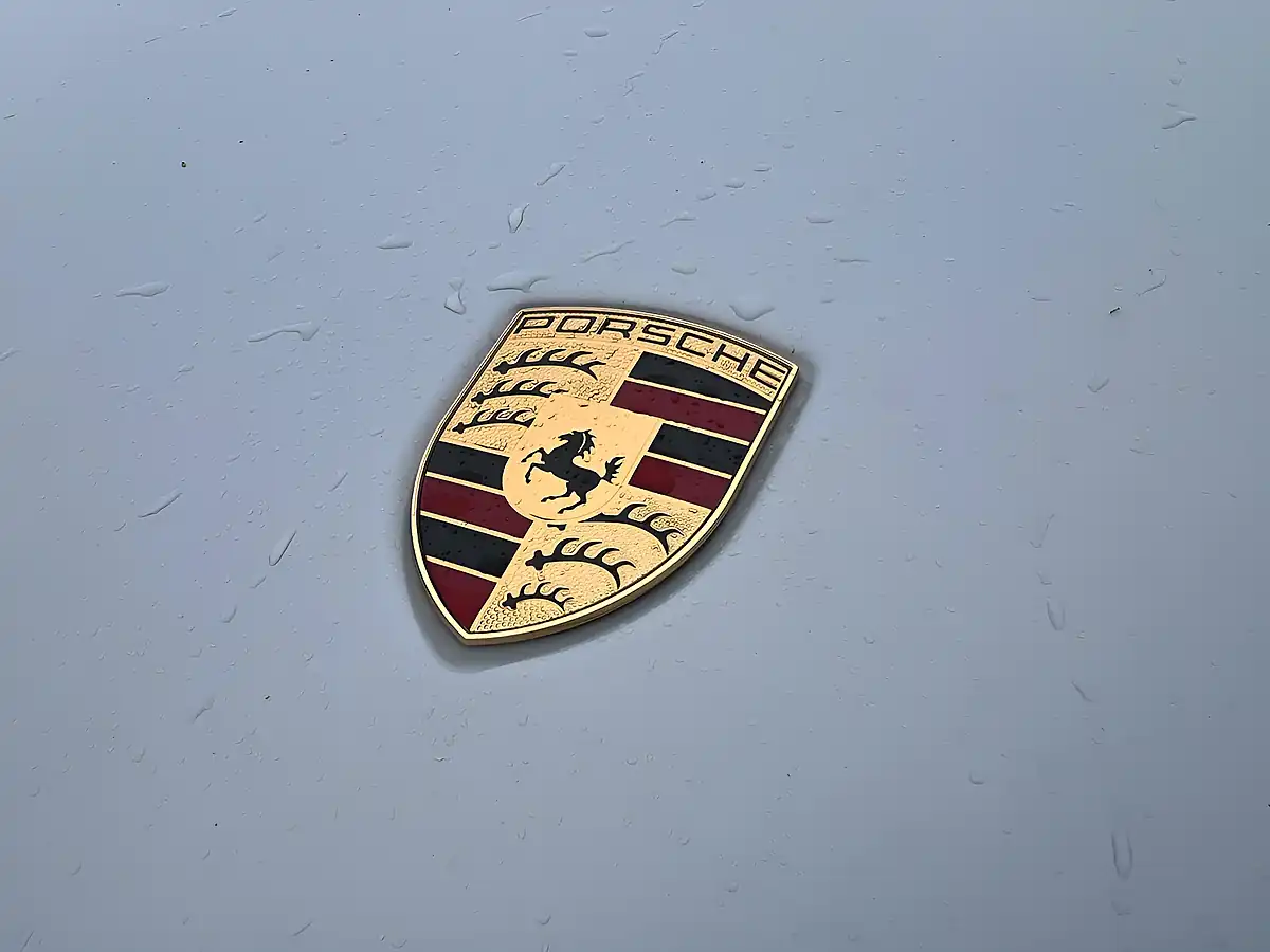 Used 2024 Porsche 911 Carrera T Ice Grey Metallic - Interior and Exterior details 11