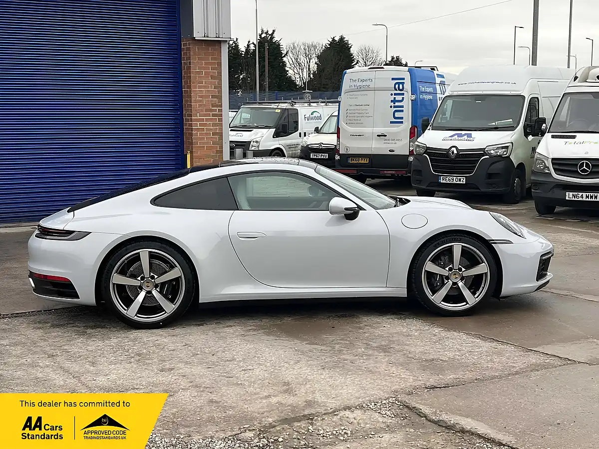 Used 2024 Porsche 911 Carrera T Ice Grey Metallic - Interior and Exterior details 8