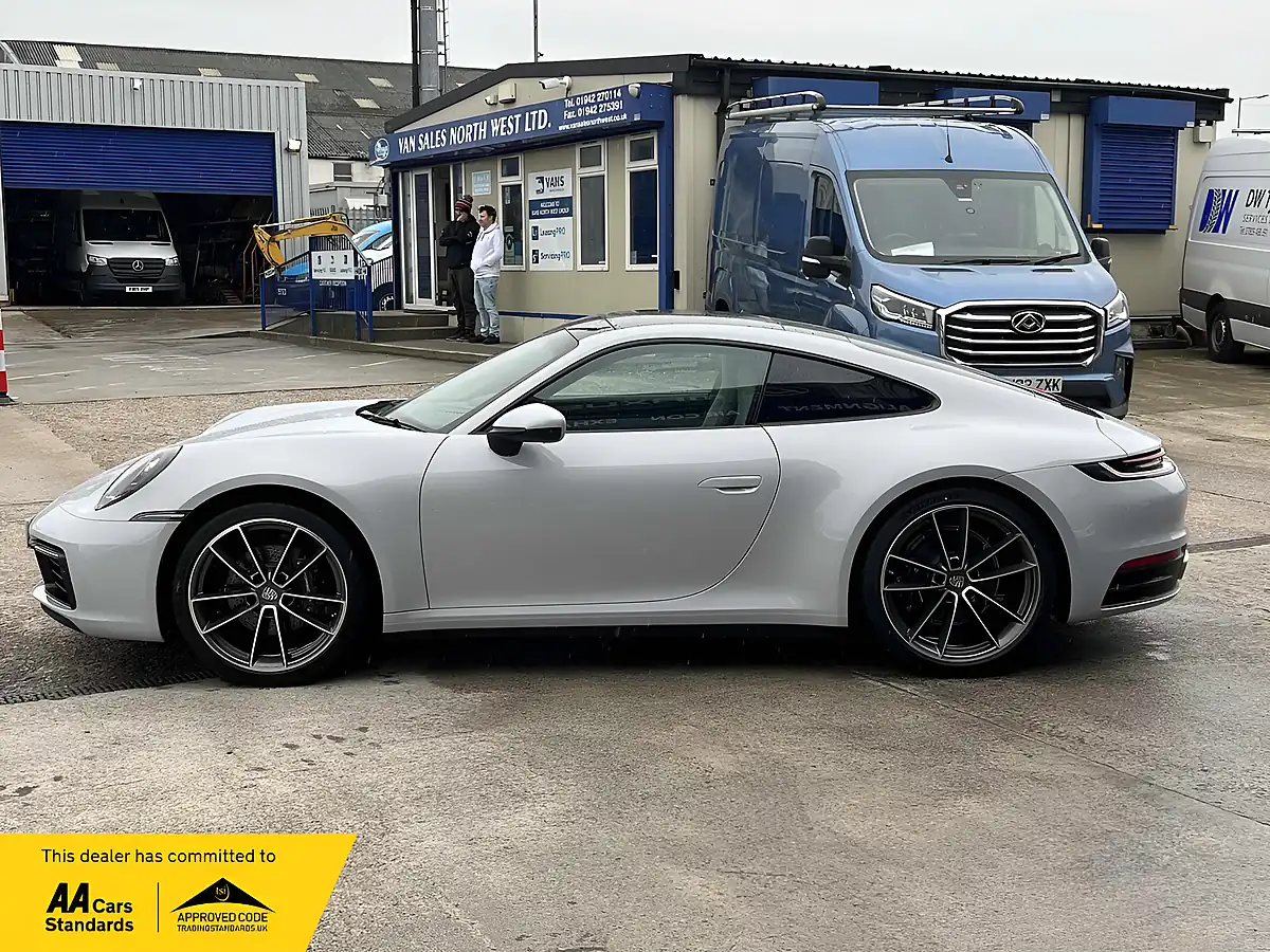 Used 2024 Porsche 911 Carrera T Ice Grey Metallic - Interior and Exterior details 11