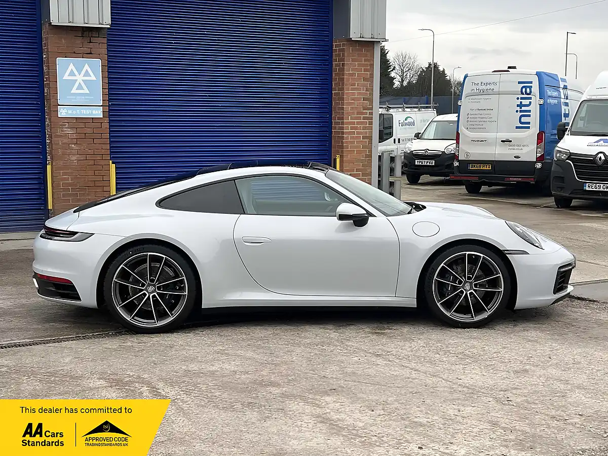 Used 2024 Porsche 911 Carrera T Ice Grey Metallic - Interior and Exterior details 15