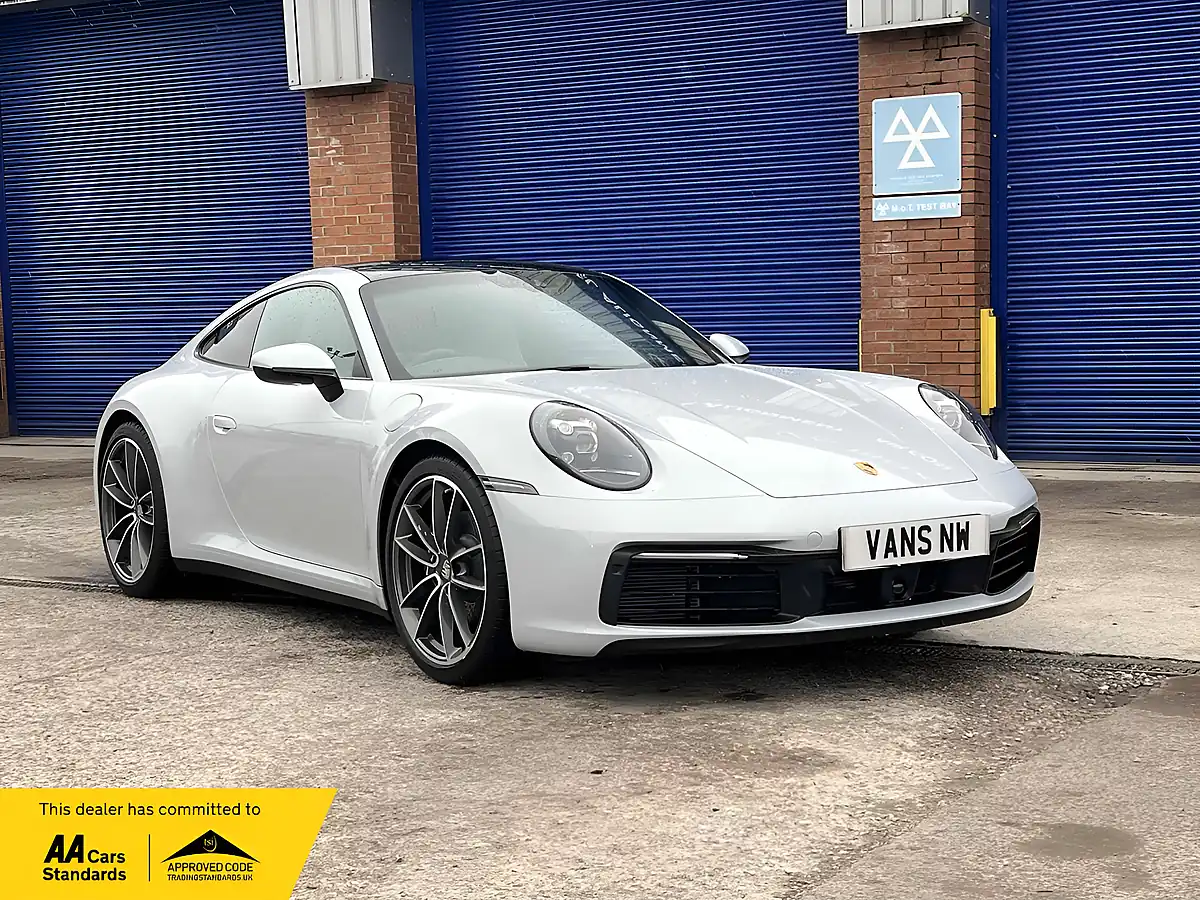 Used 2024 Porsche 911 Carrera T Ice Grey Metallic - Interior and Exterior details 16