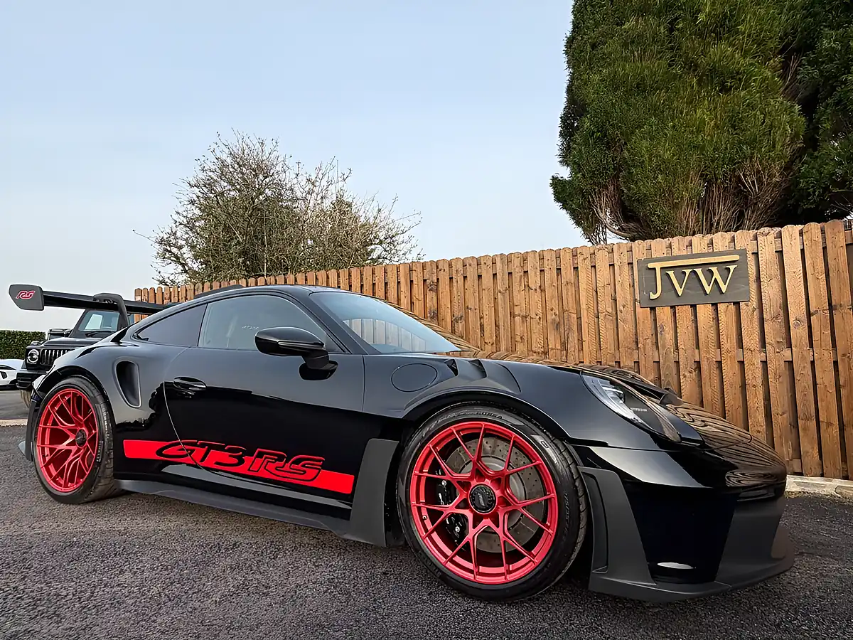 Used 2024 Porsche 911 GT3 RS Black - Interior and Exterior details 9