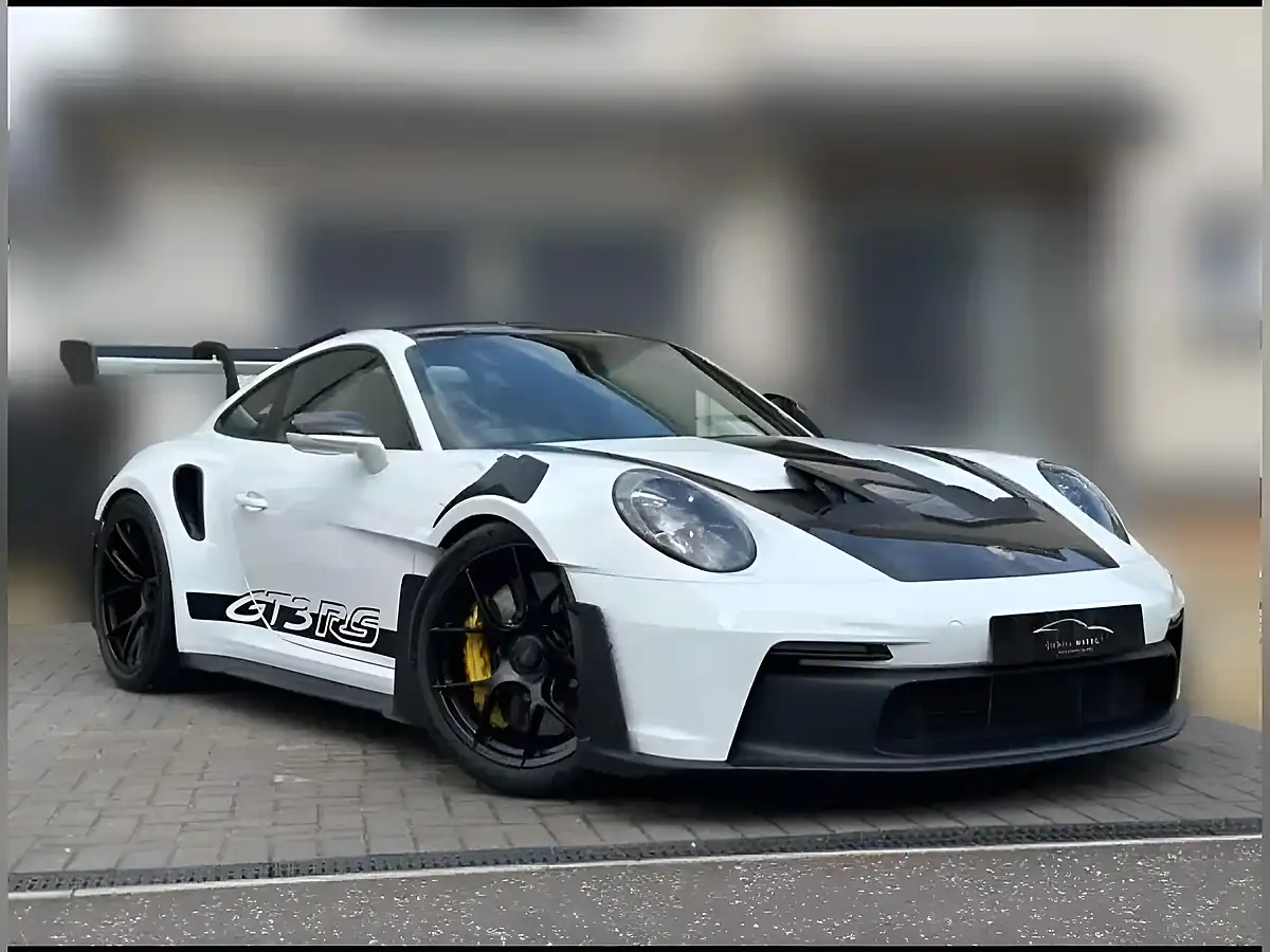 Used 2024 Porsche 911 GT3 RS White - Front View