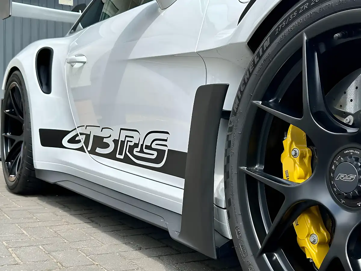 Used 2024 Porsche 911 GT3 RS White - Interior and Exterior details 18