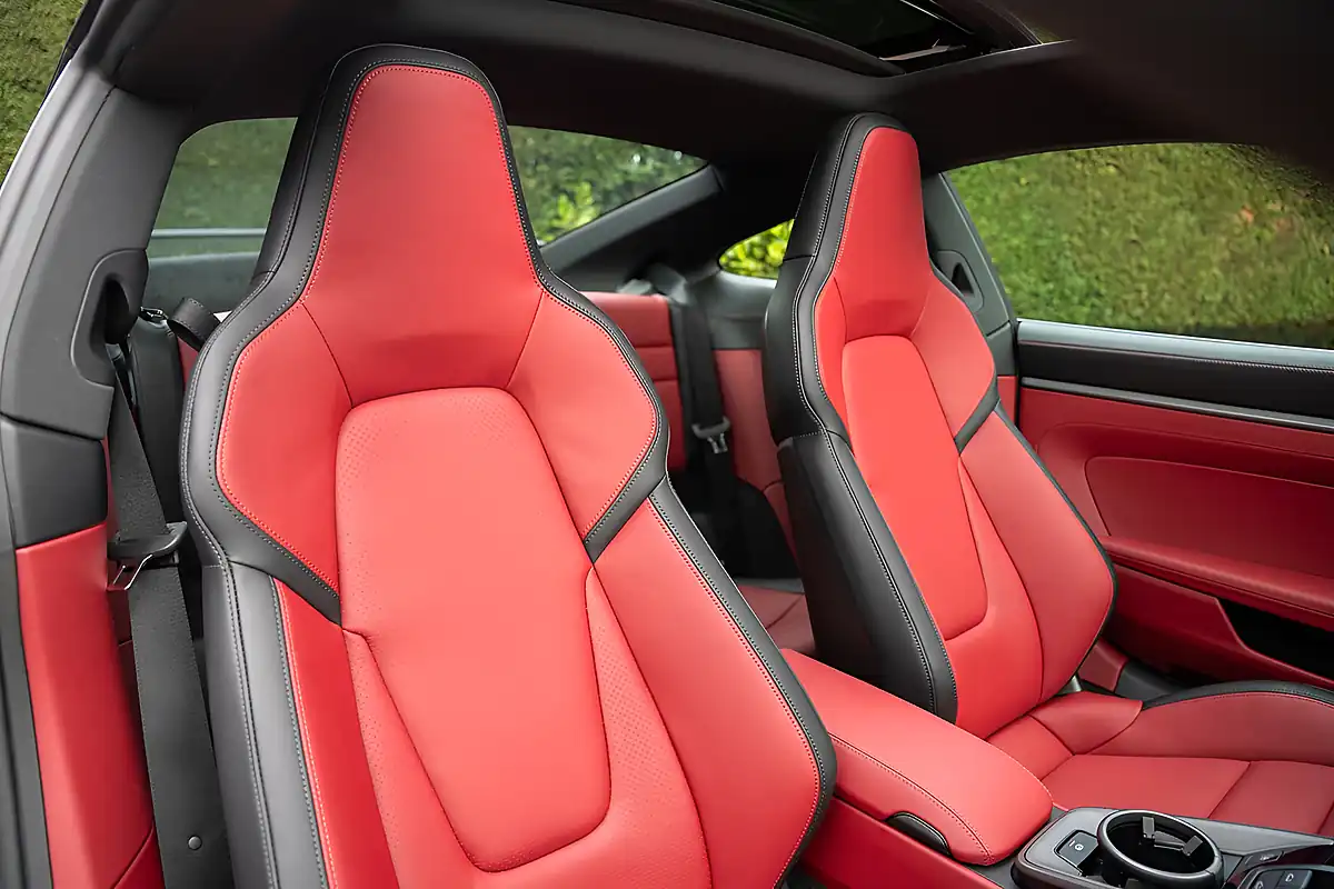 Used 2024 Porsche 911 T Grey - Interior and Exterior details 14
