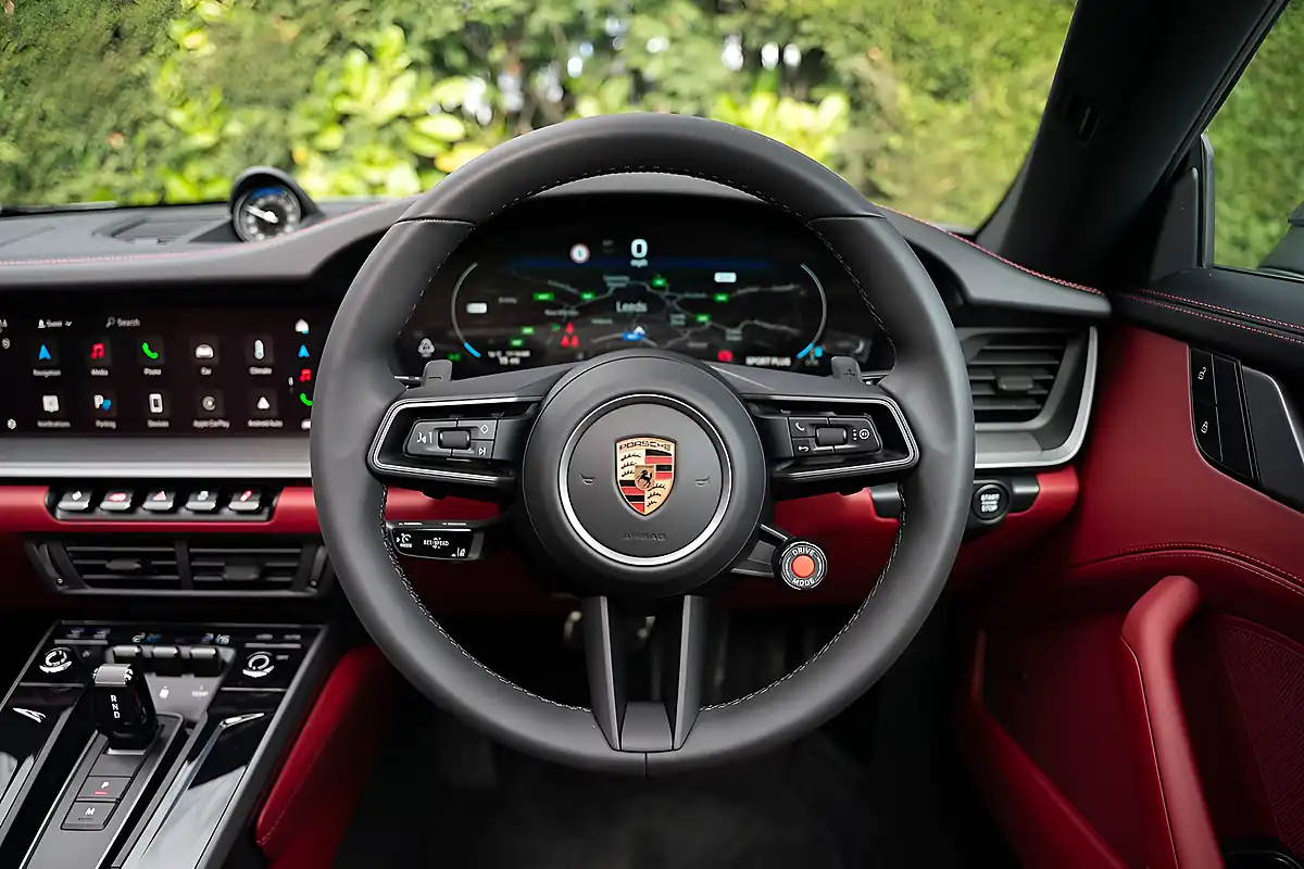 Used 2024 Porsche 911 T Grey - Interior and Exterior details 19