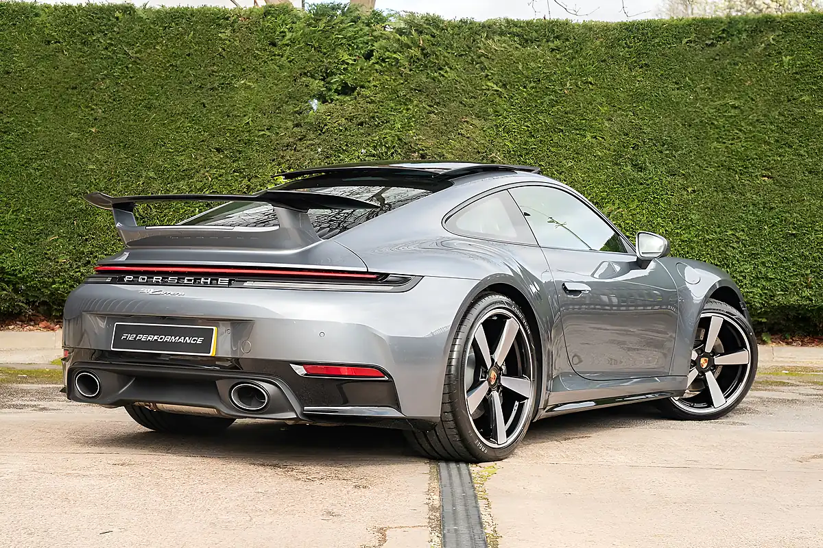 Used 2024 Porsche 911 T Grey - Interior and Exterior details 7