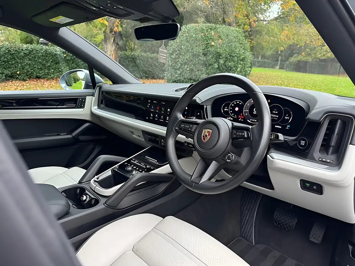 Used 2024 Porsche Cayenne Coupe Grey - Interior and Exterior details 12