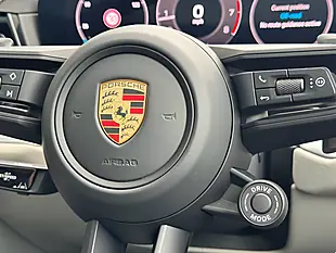 Used 2024 Porsche Cayenne Coupe Grey - Interior and Exterior details 15