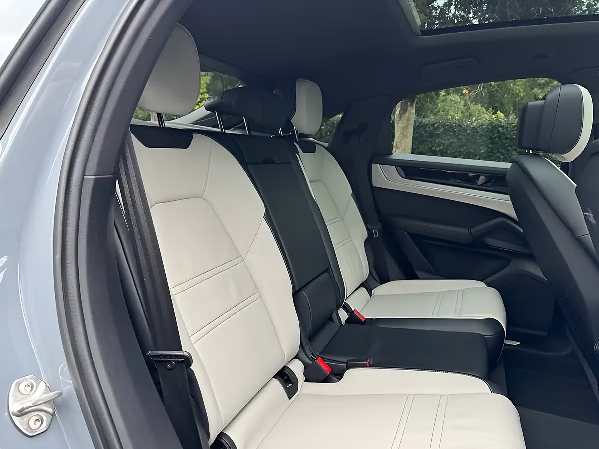 Used 2024 Porsche Cayenne Coupe Grey - Interior and Exterior details 19