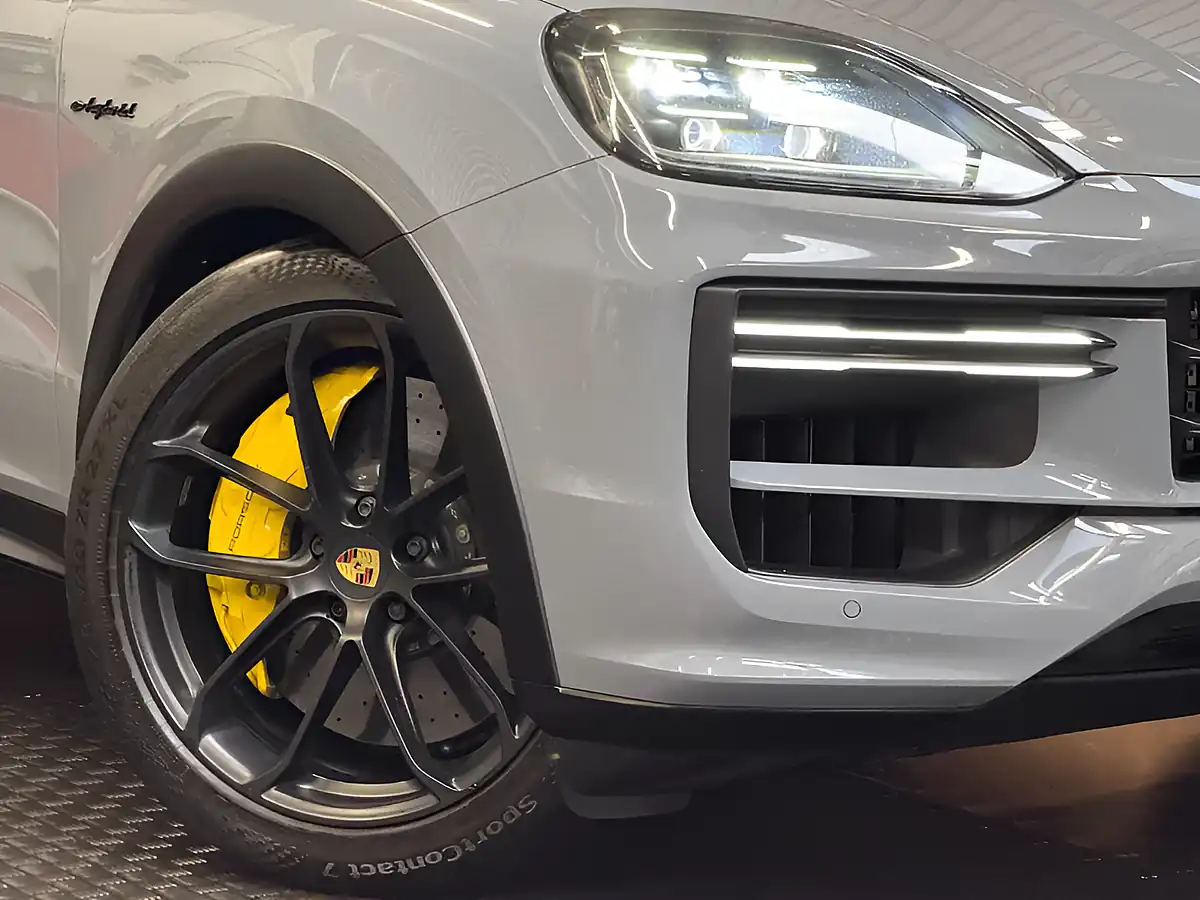 Used 2024 Porsche Cayenne GT Package Grey - Interior and Exterior details 9