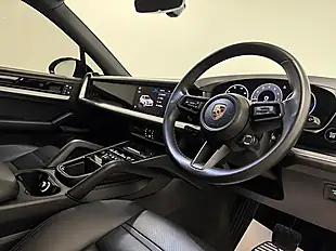 Used 2024 Porsche Cayenne T Grey - Interior and Exterior details 11