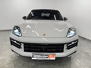 Used 2024 Porsche Cayenne T Grey - Interior and Exterior details 3