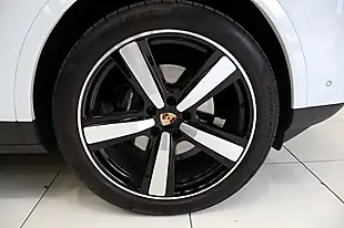 Used 2024 Porsche Cayenne Very High Spec Carrara White - Interior and Exterior details 7