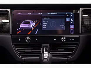 Used 2024 Porsche Macan Crayon - Interior and Exterior details 13