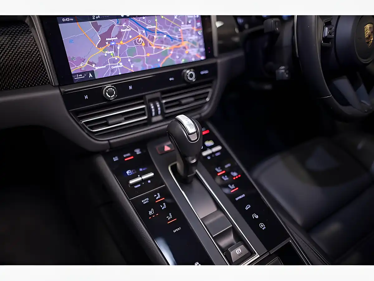 Used 2024 Porsche Macan Crayon - Interior and Exterior details 15