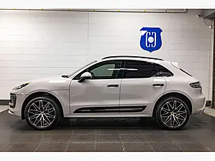 Used 2024 Porsche Macan Crayon - Interior and Exterior details 4