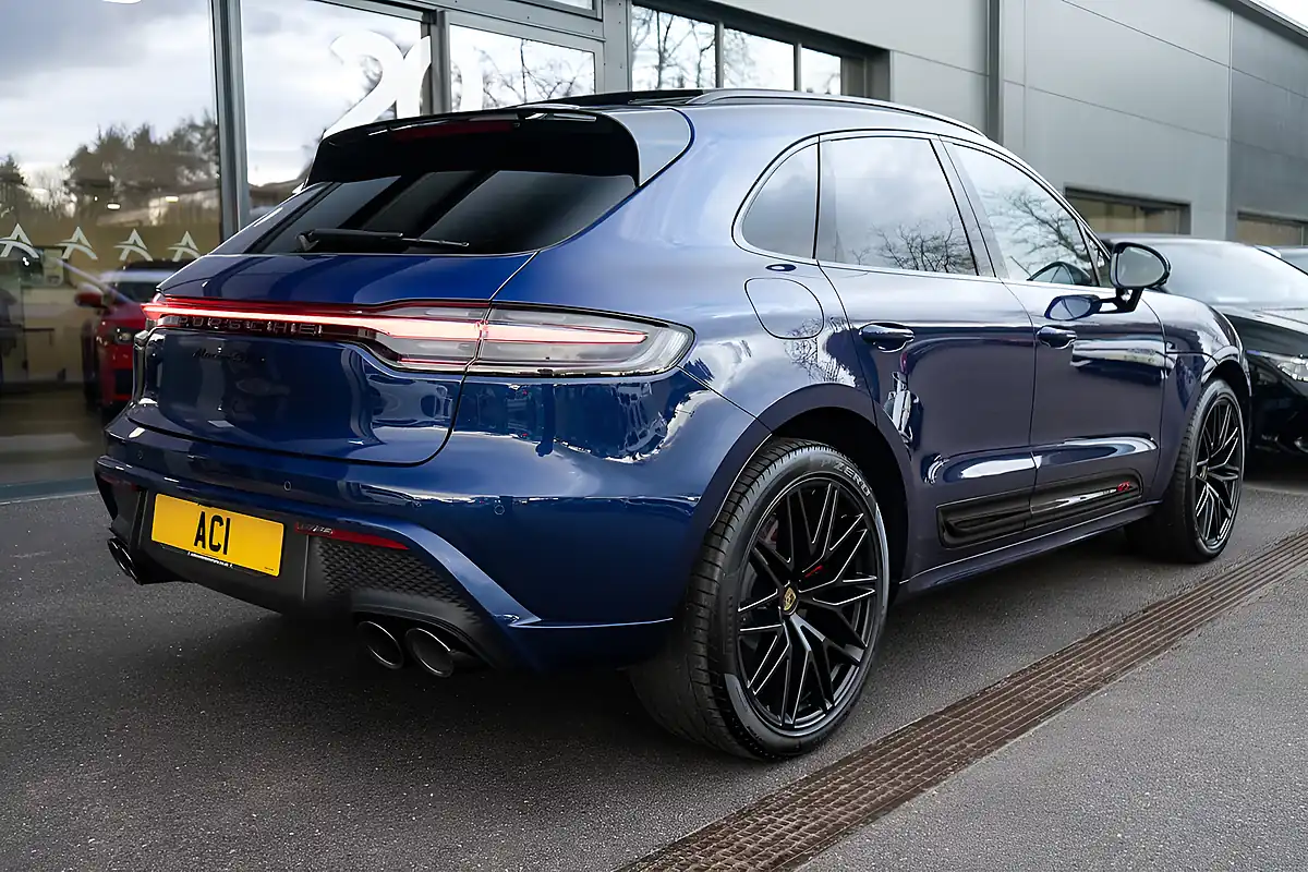 Used 2024 Porsche Macan Gts Gentian Blue Metallic - Interior and Exterior details 19