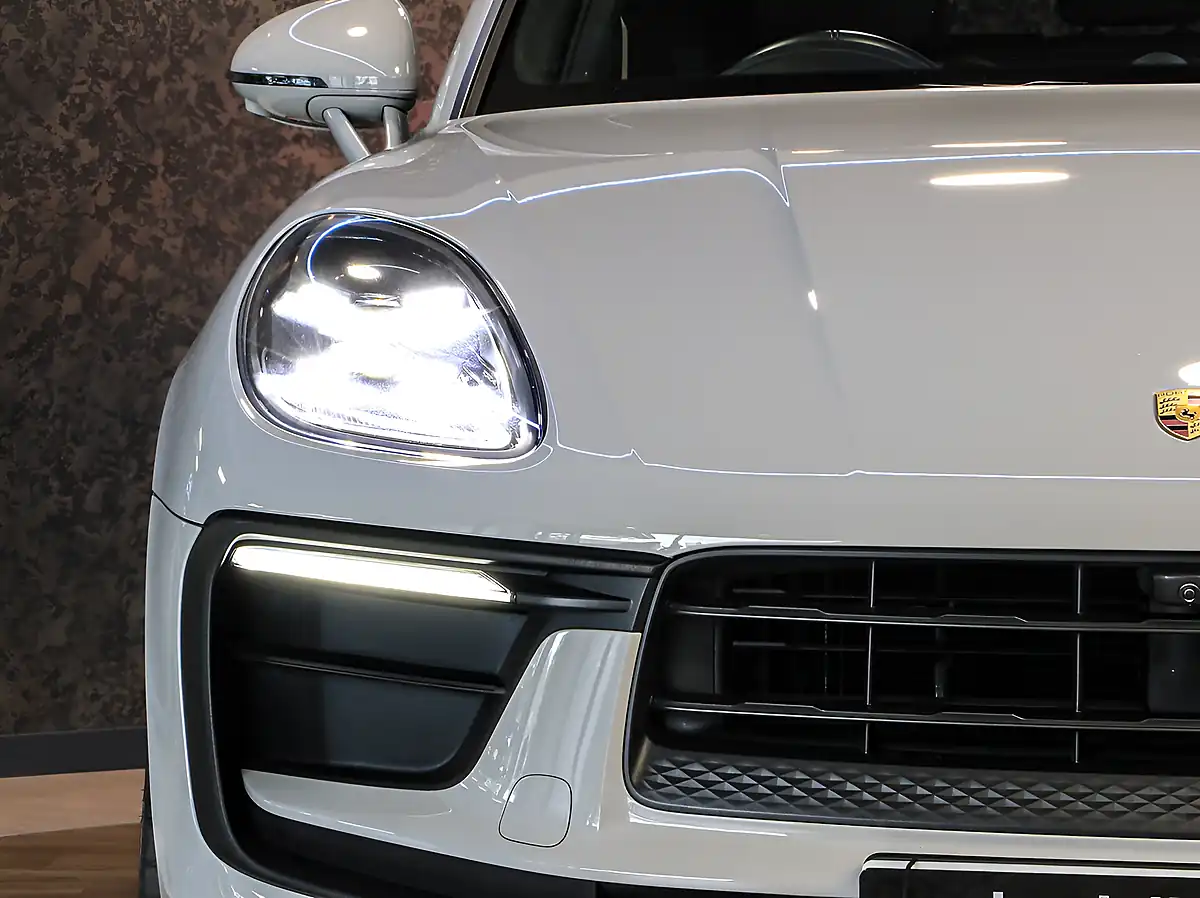 Used 2024 Porsche Macan T Grey - Interior and Exterior details 10