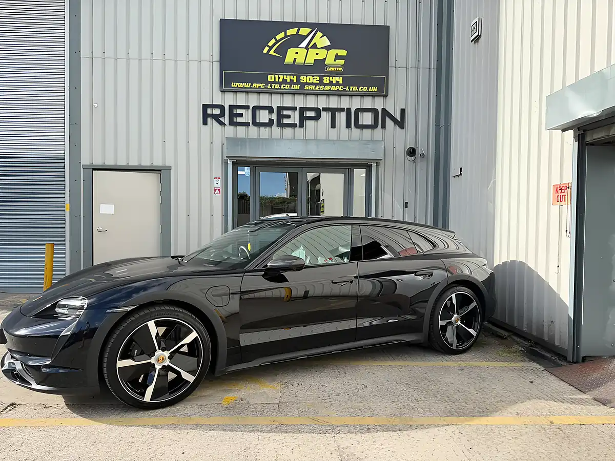 Used 2024 Porsche Taycan Turbo Cross Turismo Black - Interior and Exterior details 2