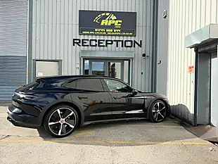 Used 2024 Porsche Taycan Turbo Cross Turismo Black - Interior and Exterior details 4