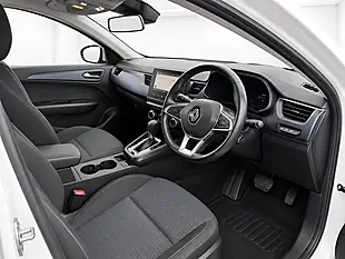 Used 2024 Renault Arkana Evolution White - Interior and Exterior details 7