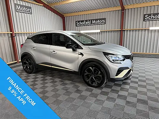 2024 Renault Captur E-Tech Engineered