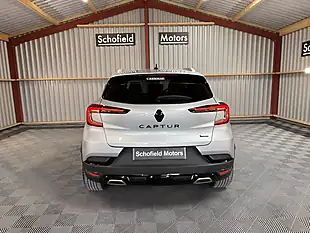 Used 2024 Renault Captur Engineered Grey - Interior and Exterior details 12
