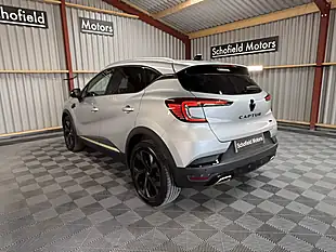 Used 2024 Renault Captur Engineered Grey - Interior and Exterior details 14