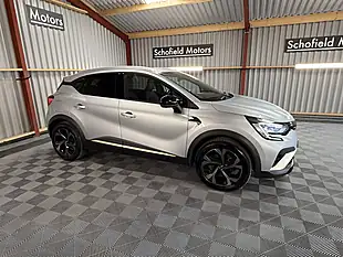 Used 2024 Renault Captur Engineered Grey - Interior and Exterior details 18