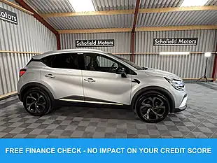 Used 2024 Renault Captur Engineered Grey - Interior and Exterior details 4