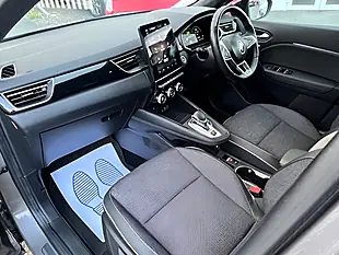 Used 2024 Renault Captur Engineered Grey - Interior and Exterior details 19