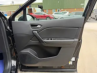 Used 2024 Renault Captur Evolution Black - Interior and Exterior details 11