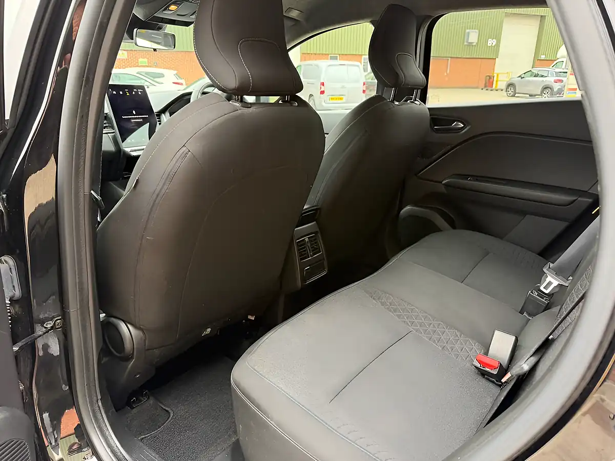 Used 2024 Renault Captur Evolution Black - Interior and Exterior details 16