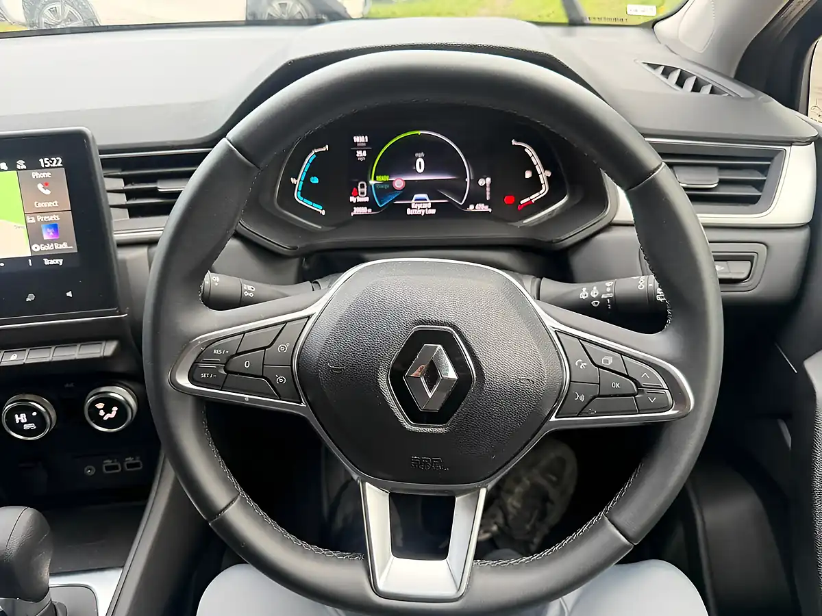 Used 2024 Renault Captur Techno Blue - Interior and Exterior details 19