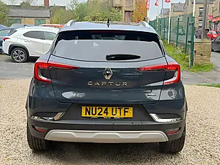 Used 2024 Renault Captur Techno Blue - Interior and Exterior details 6