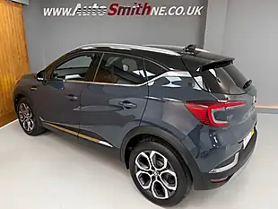 Used 2024 Renault Captur Techno Grey/Black - Interior and Exterior details 11