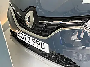 Used 2024 Renault Captur Techno Grey/Black - Interior and Exterior details 17